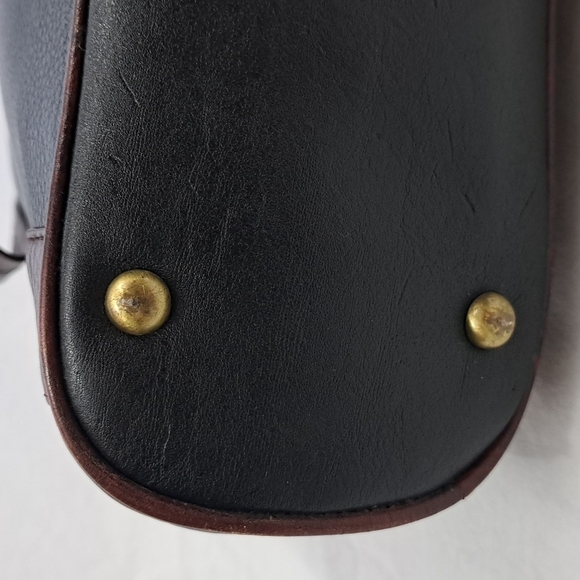 BESSEL Black & Brown Genuine Leather Shoulder Bag – Multi-Pocket, Brass Hardware - Picture 5 of 11